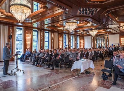 Spannende Vorträge sorgen für einen vollbesetzten Saal beim AFCEA Symposium