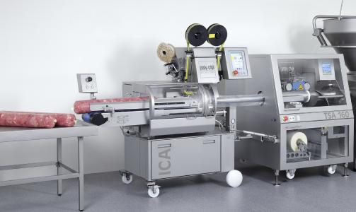Poly-clip System (c)
ICA - high volume cooked ham, large diameters in record time, automatic clipper