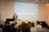 Prof. Dr.-Ing. habil Maik Gude während seiner Eröffnungsrede auf dem 28. LBS.