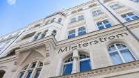 Am 27. Oktober 2022 findet ein Online-Intensivseminar zum Thema „Mieterstrom – BHKW- und PV-Einsatz in Mehrfamilienhäusern“ statt.