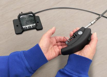 Feinmess Suhl entwickelte das neue zweiteilige Digitalpassameter 3903 speziell zum Messen kleiner, filigraner Bauteile