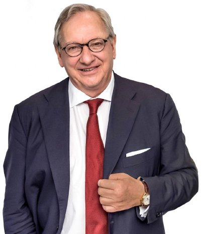 Morzynski_Halloren-883x1024.jpg