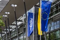 EnBW Aussenaufnahme des Verwaltungsgebäudes am Konzernsitz in Karlsruhe.