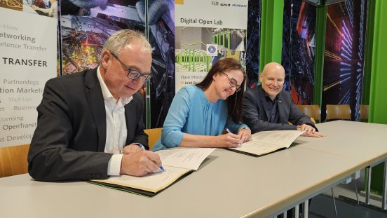 Herunterladen (2).jpg