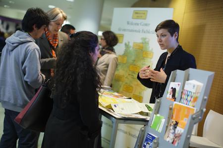 Das Welcome Center wirbt bei dem Baden-Württemberg-Tag in Barcelona für die Region Heilbronn-Franken (Foto: Vincenzo Rigogliuso)