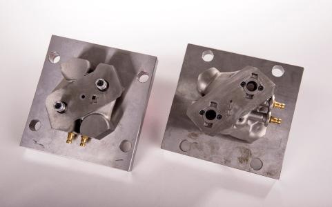 BU 0: Das neue und optimierte 3D-gedruckte Werkzeug hat stark verkleinerte Bauteilabmessungen.