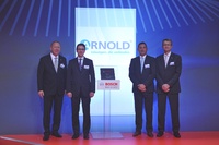 Von links nach rechts: Dr. Karl Nowak (Vorsitzender der Geschäftsführung Zentralbereich Einkauf und Logistik von Bosch), Gert-Thomas Höhn (Geschäftsführer Arnold Umformtechnik), Andreas Egelseder (Global Sales Director Arnold Umformtechnik), Alfons Lesch (Leiter Einkauf indirekte Güter und Dienstleistungen im Zentralbereich Einkauf und Logistik von Bosch)