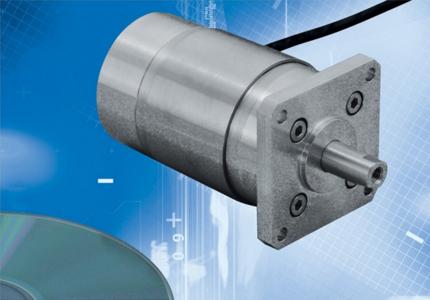 Revolutionärer NEXLINE® Antrieb mit 20 mm Stellweg bei 0,0001 µm Auflösung (N-214)