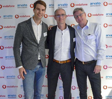 25 Jahre Partnerschaft Vodafone Arvato.jpg