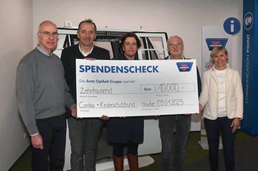 Spendenübergabe.jpg