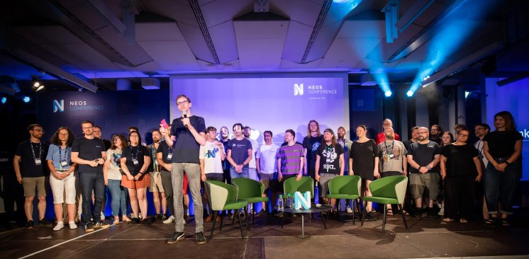 2025-06-18%20Neos%20Conference%20-%20120-2176x1069.webp