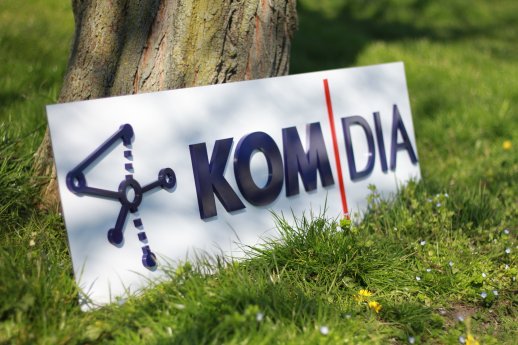 Kom-Dia_Logo.JPG