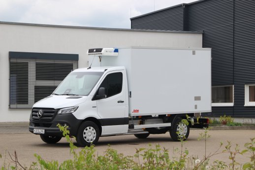 eSprinter_kuehltransporter_thermo-king_kiesling (2).JPG