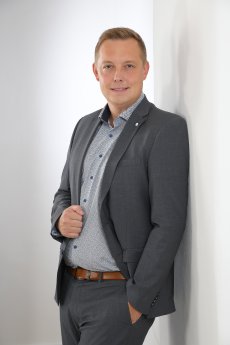 duhGroup_Michael_Komposch.JPG