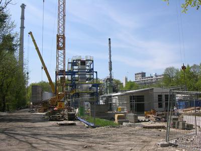 Klärschlammverbrennungsanlage eine der großen Investitionen der InfraServ in diesem Jahr. Die Anlage, hier ein Bild vom aktuellen Baufortschritt, soll noch heuer in Betrieb gehen.