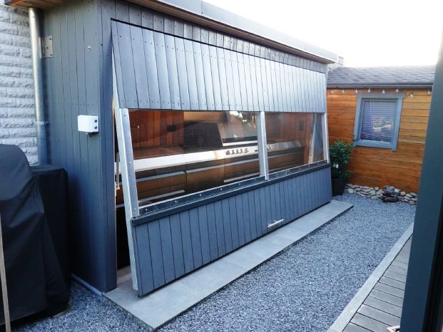 Bild 2 ACE Outdoorkueche Andreas Besser automatische Oeffnung.JPG