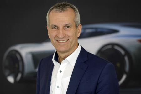 Albrecht Reimold, Vorstand Produktion und Logistik der Dr. Ing. h.c. F. Porsche AG