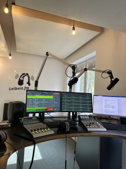 Du_im_Radio_Foto Olivia Wilke.jpg
