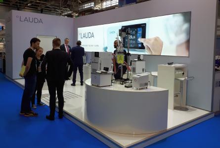 At the Forum LABO, LAUDA presented temperature control units of the PRO and Interal lines, among others