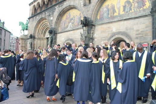 2012-199pe-IGC-Graduiertenfeier_Nachlese_Hochschule Bremen IGC - Graduiertenfeier 2012 - na.jpg