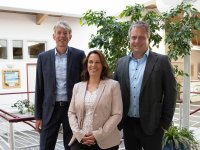 v.l.n.r.: Michael Otto, Sonja Wiedemann und Christophe de Bary