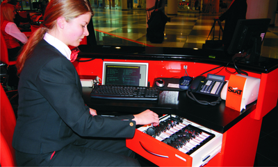 Die prämierte RFID-Lösung von B&M TRICON am SIXT-Counter am Flughafen München