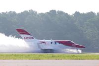 Wasseraufnahmetest des HondaJets bei der NASA (USA)