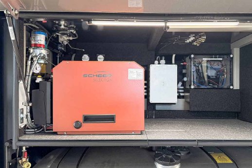 3254-06-Dieselheizung-Scheer--im-gasfreien-Reisemobil-mit-PKW-Garage-VARIO-Perfect-1200-hig.jpg