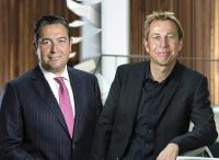 Thomas Radestock (l.) und Matthias Lemenkühler, Geschäftsführer der WMD Group. Abb. WMD