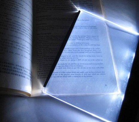 LED-Booklight2.jpg