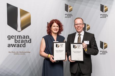 Foto: v.l.n.r. Gabi Dittert (Leitung Marketing) und Sven Pries (Geschäftsführer EurAka) / © Lutz Sternstein