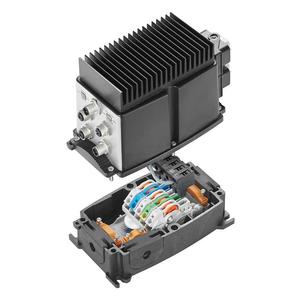 Der MONO-SWITCH Field Power® aufgesteckt auf die Power-Box