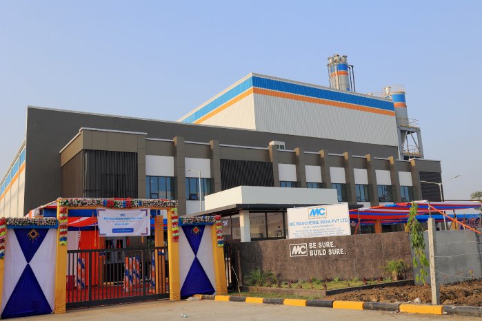 1_Ansicht-des-neuen-Fabrikgebäudes-der-MC-in-Indien.jpg