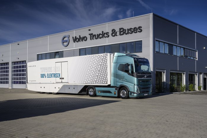 Volvo%20Trucks_Miles_4_NZ90387.jpg