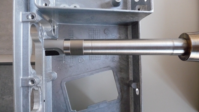 JEL® PCD screw-in milling cutters are also ideal for solving problems pertaining to long projection lengths