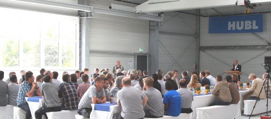 17-04 HU-RedeKieferPeople.jpg