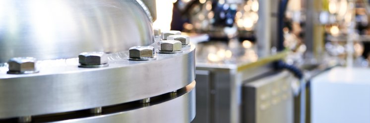 Titelbild als Hintergrund gezoomt.png