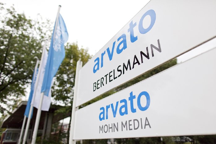 Beschilderung bei Mohn media_200711.jpg