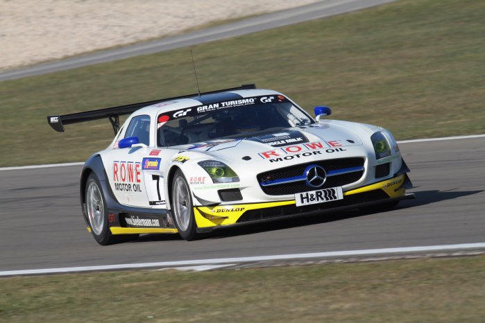 Dunlop - AMG SLS GT3.jpg