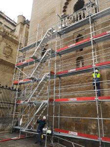 Giralda Sevilla . Picture source: GEDA-Dechentreiter GmbH & Co. KG