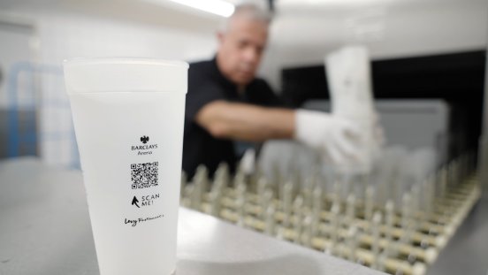 Am Ende eines Spülgangs müssen alle Becher ausnahmslos trocken sein_2.png