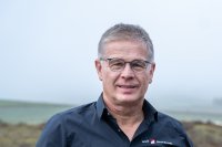 Thomas Wolf, Energieberater Wolf Ökohäuser GmbH, feiert 40 Jahre Betriebszugehörigkeit