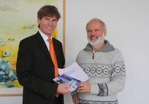 Uni Paderborn - Beauftragter für Behindertenfragen - Risch, Rheker - 4.2.10 - Foto Frauke D.jpg