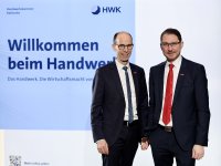 Warnen vor einem Aus für die zweite Rheinbrücke in Karlsruhe: Hauptgeschäftsführer Walter Bantleon (links) und Präsident Karsten Lamprecht von der Handwerkskammer Karlsruhe