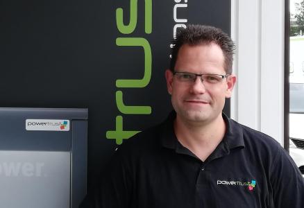 Hauke Heitshusen Leiter Sonderprojekte gibt Tipps zur Stromspeicherwahl ©Powertrust