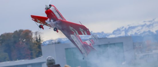 FMT-Stars-des-Jahres-Flugshow-22-uai-1800x771.jpg