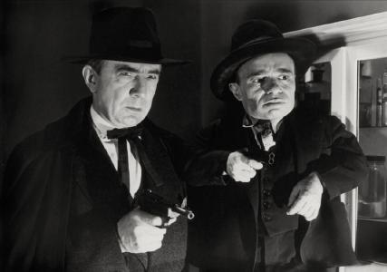 Bela Lugosi weiß sich zu wehren...