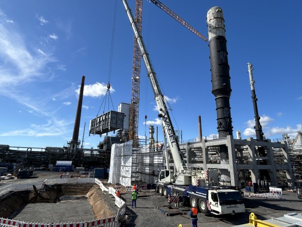 Bild zur PRESSEMITTEILUNG Shell Rheinland Anlieferung e-Heater.JPG