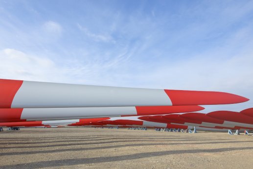 1920_20221130-covestro-and-tmt-launch-1000th-pu-wind-blade-pic.jpg