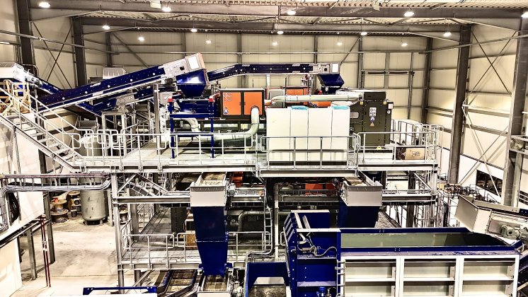 Sortier-und-Recyclinganlage-Source-One-Plastics.jpg